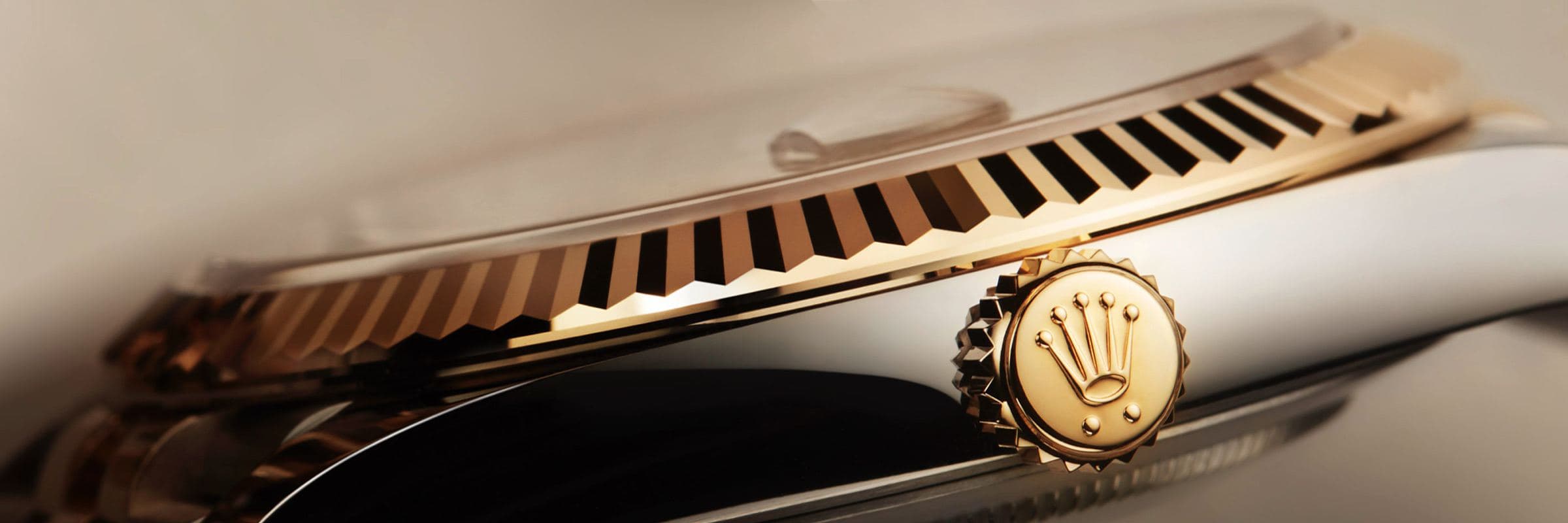 Rolex Oyster Perpetual Land-Dweller